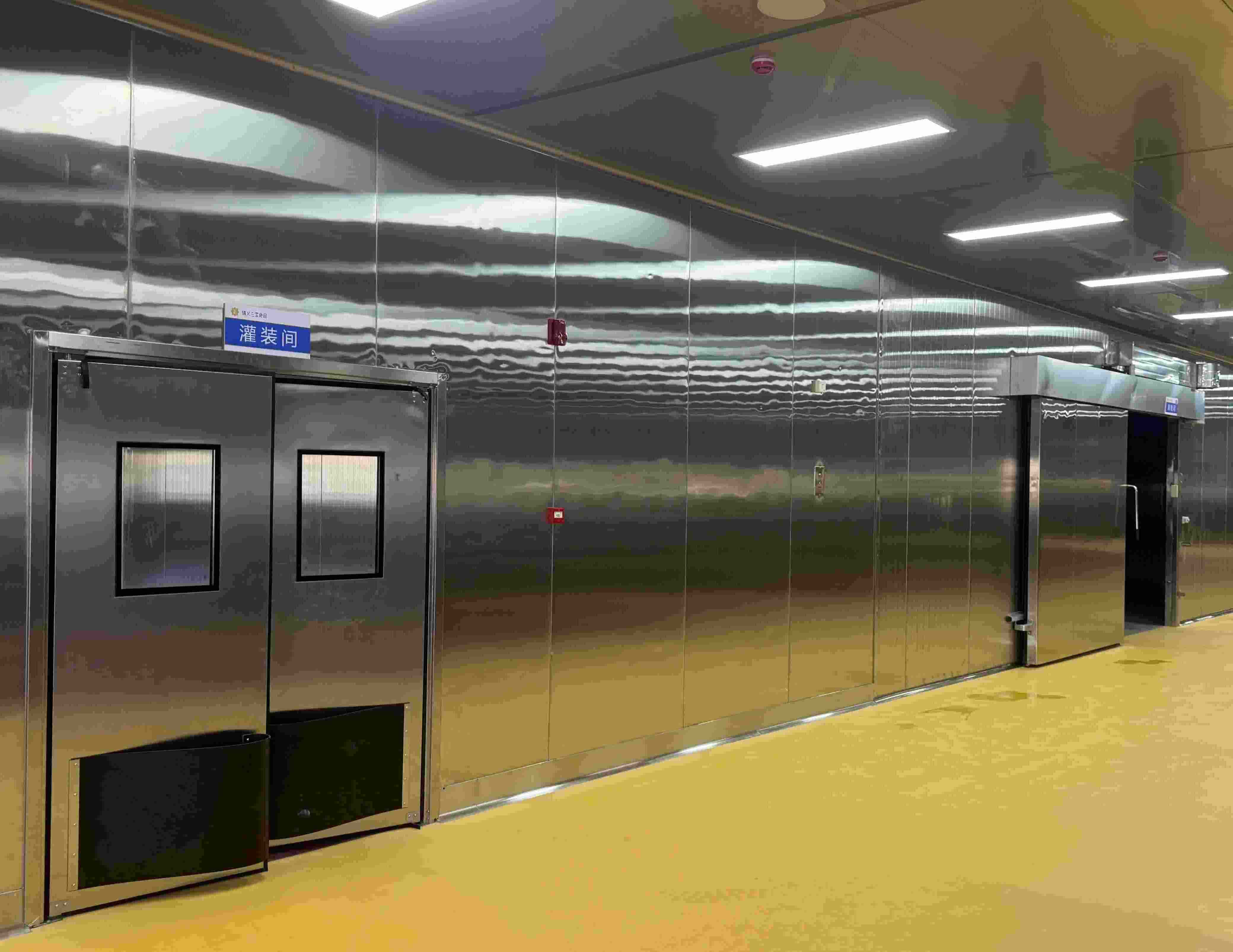 高效交付 | 某大型中央廚房?jī)艋?chē)間項(xiàng)目：6個(gè)月極速完工，雙規(guī)格機(jī)制板構(gòu)筑食安防線(xiàn)